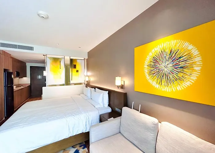 Residences - Novotel At Acqua 3* Manila